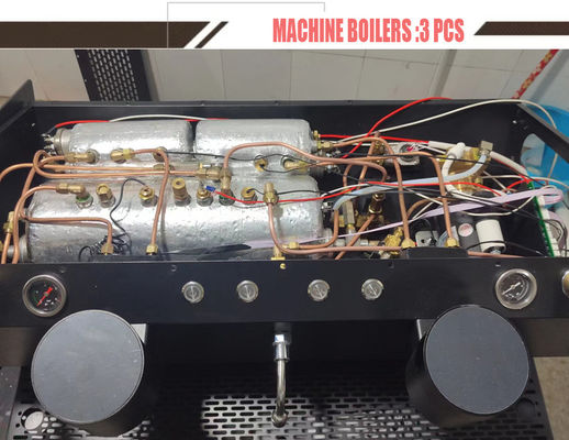 6.8Kw Commercial semi-automatique double groupe machine à café Espresso avec chaudières triplées