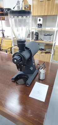 Moulin à grains de café électrique avec cycle de nettoyage et boîtier en aluminium résistant à la rouille